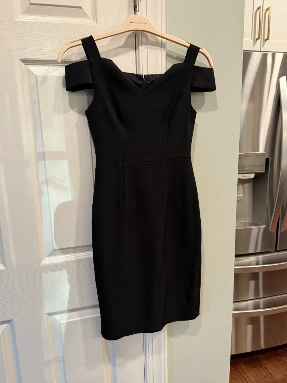 White House Black Market Black Off-Shoulder Sheath Dress Size 00